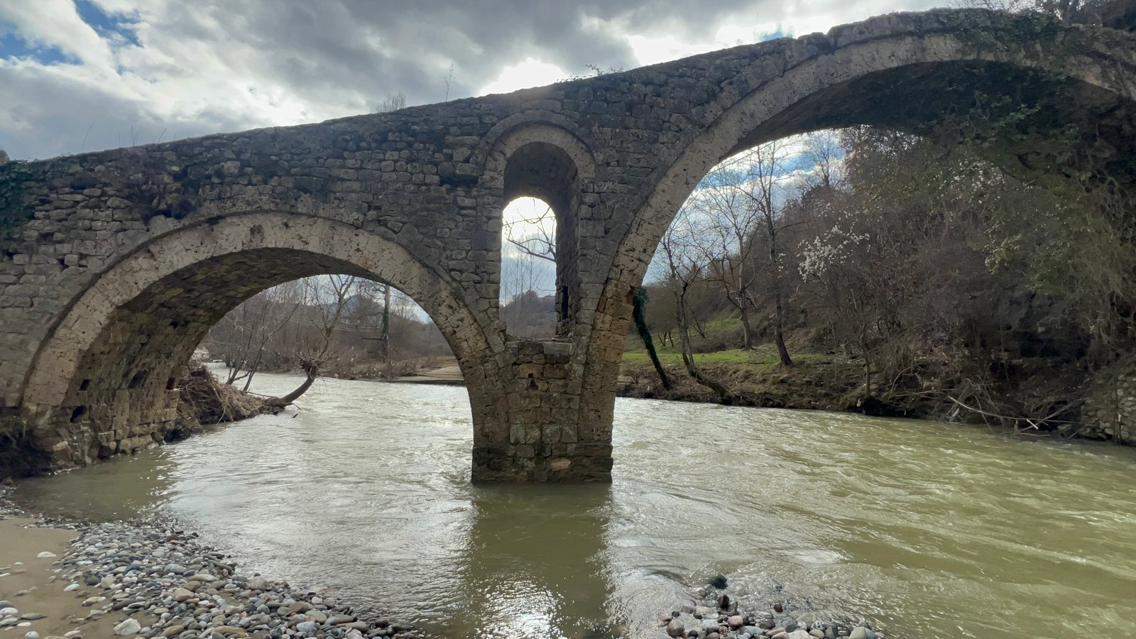 Second view of the Golik Bridge, a 17th-century Ottoman stone arch bridge