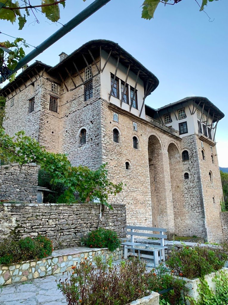Zekate House (Shtëpia e Zekatëve) gjirokastër albania